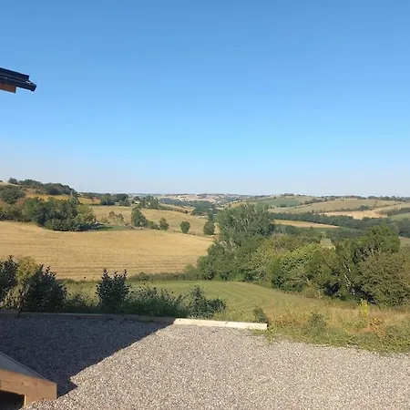 Prázdninový dům Vue Exceptionnelle Et Sauna A 1h De Toulouse. *